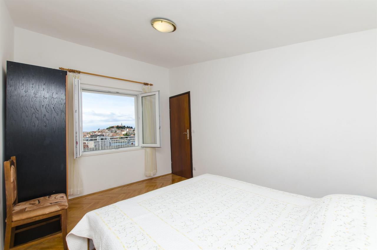 Apartment Josipa Primošten Eksteriør bilde