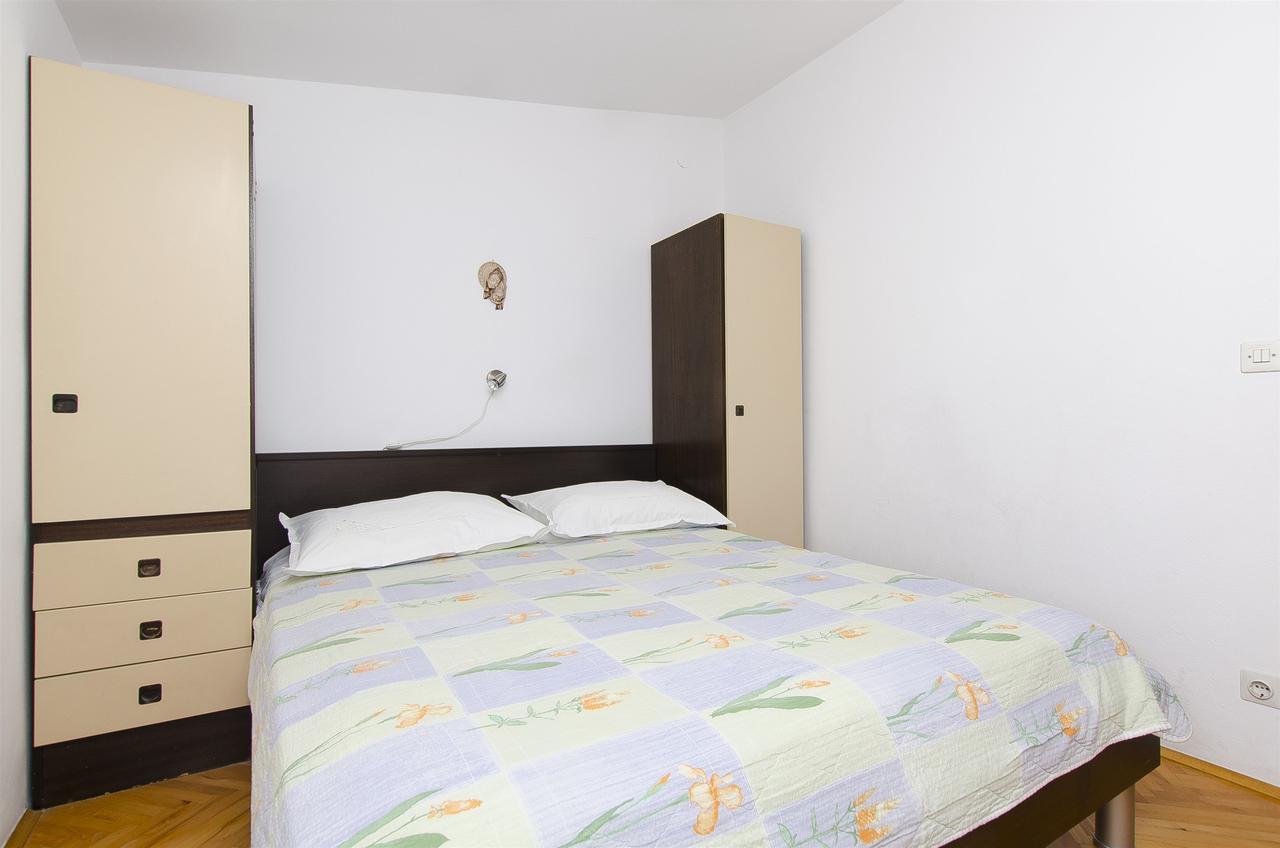 Apartment Josipa Primošten Eksteriør bilde